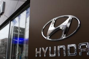 Hyundai Элвис Премиум, автосалон 14